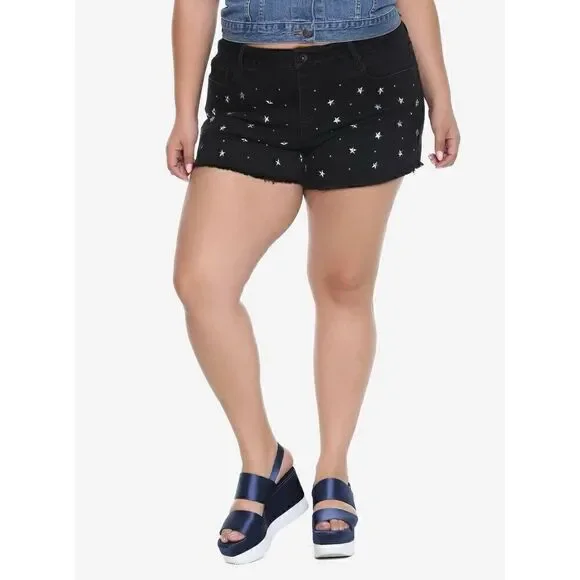 Blackheart Black Star Studded Low Rise Shorts Plus Size 18 - Picture 7 of 7
